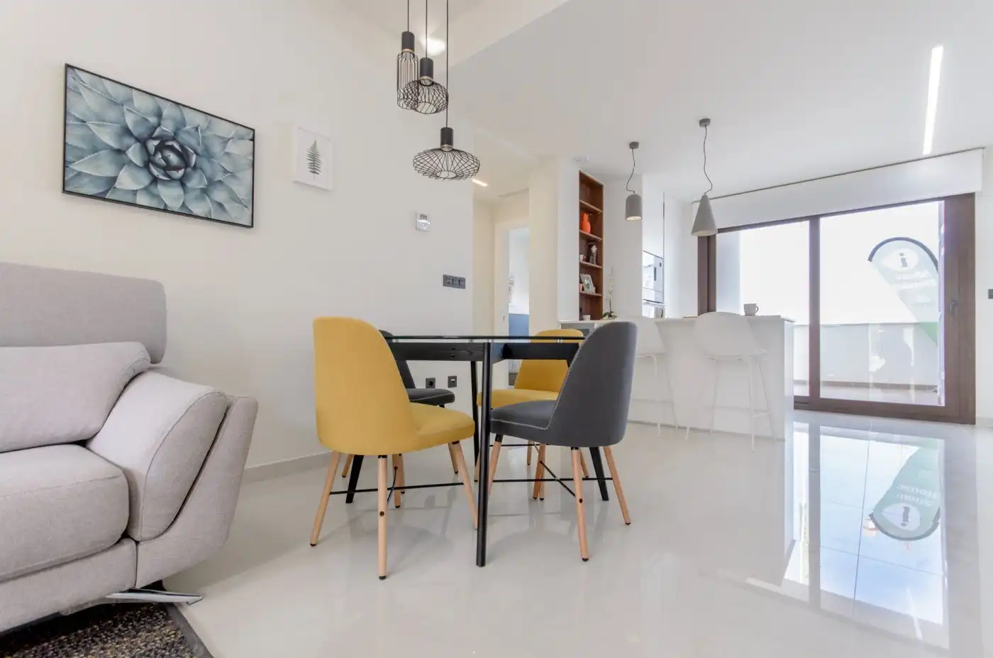 Bungalow con piscina en venta en Los Balcones - Los Altos, imagen 4