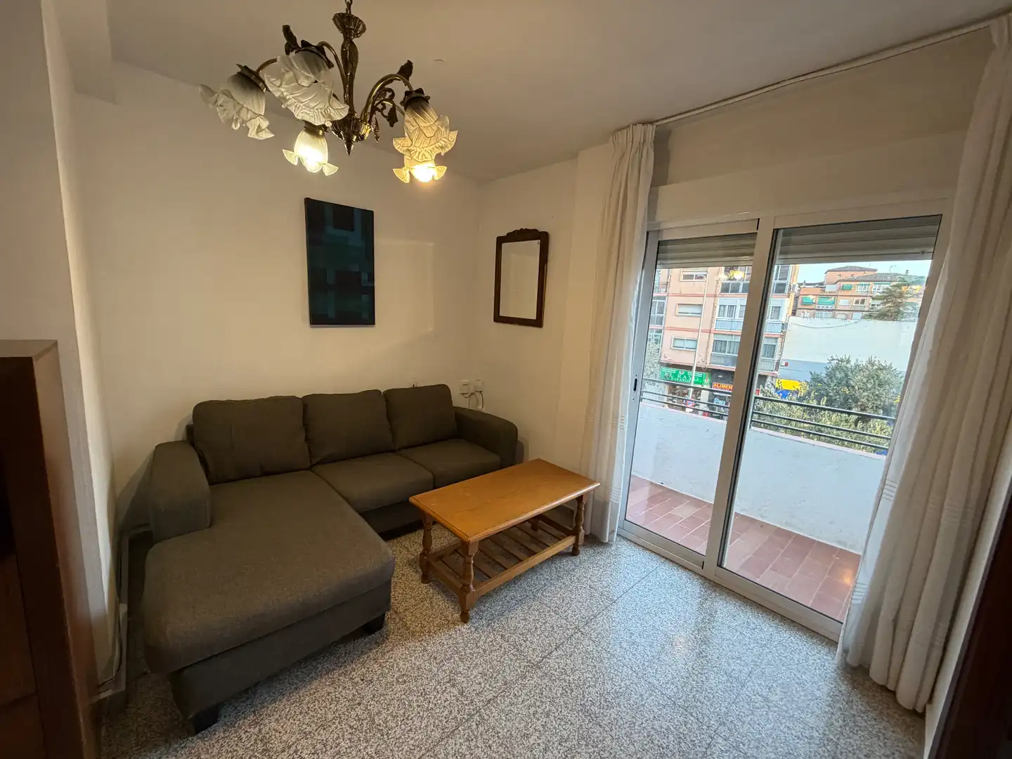 Sala d'estar de Pis de lloguer en Granada amb Moblat, Forn i Rentadora