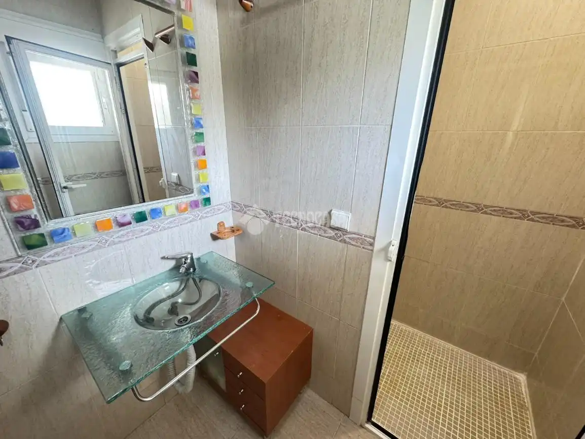 Bathroom of Flat for sale in Ontígola  with Air Conditioner and Heating