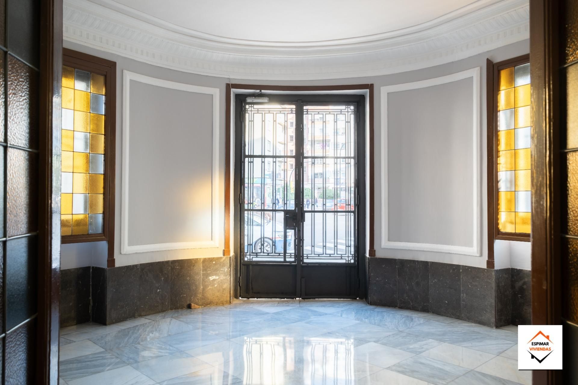 Piso en venta en  Zaragoza Capital con Aire acondicionado, Trastero y Balcón