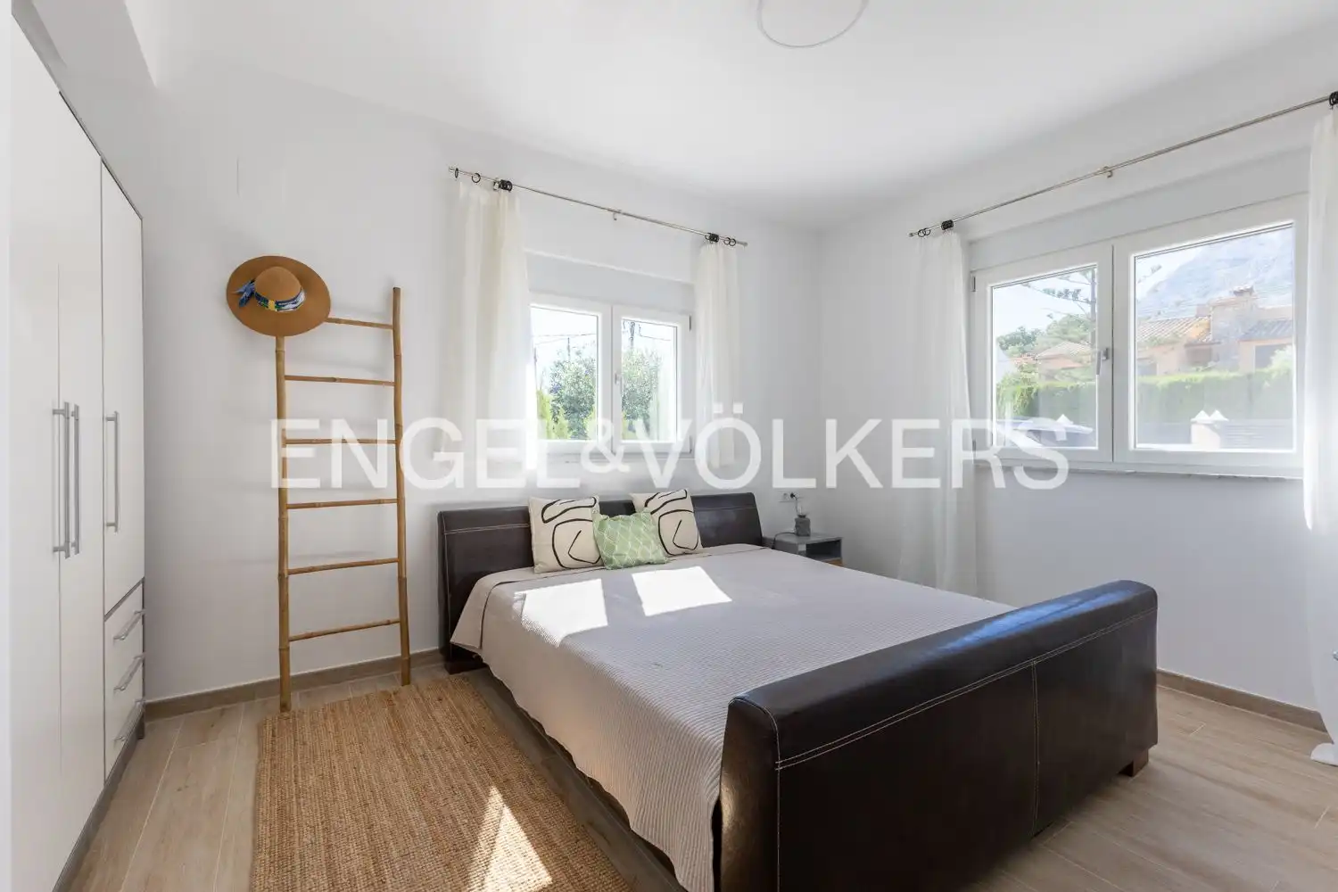 Bedroom of Houses for sale in Dénia  with Air Conditioner, Heating and Private garden