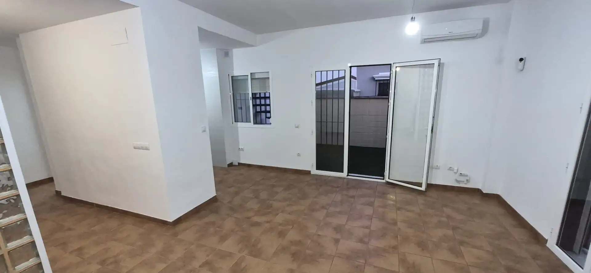 Casa o xalet en venda en Burguillos amb Aire condicionat, Calefacció i Terrassa