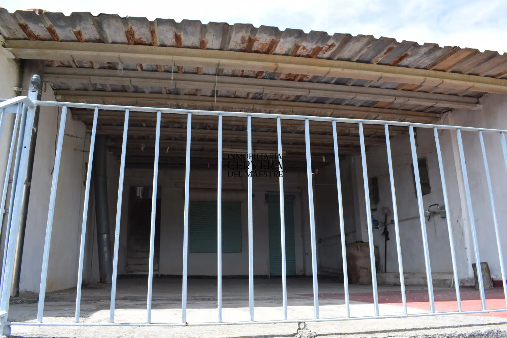 Vista exterior de Casa adosada en venta en Xert con Terraza