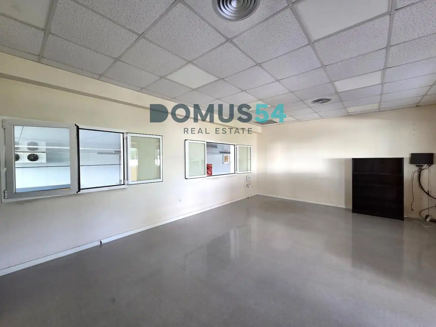 Industrial buildings for rent in Sa Pobla