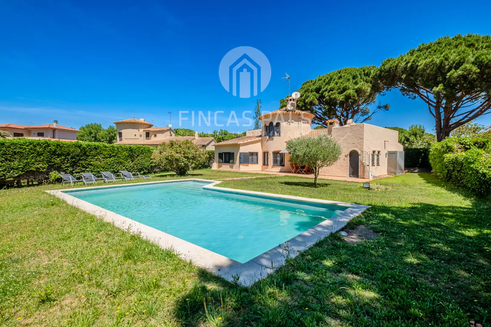 Vista exterior de Casa o chalet en venta en Pals con Calefacción, Jardín privado y Piscina