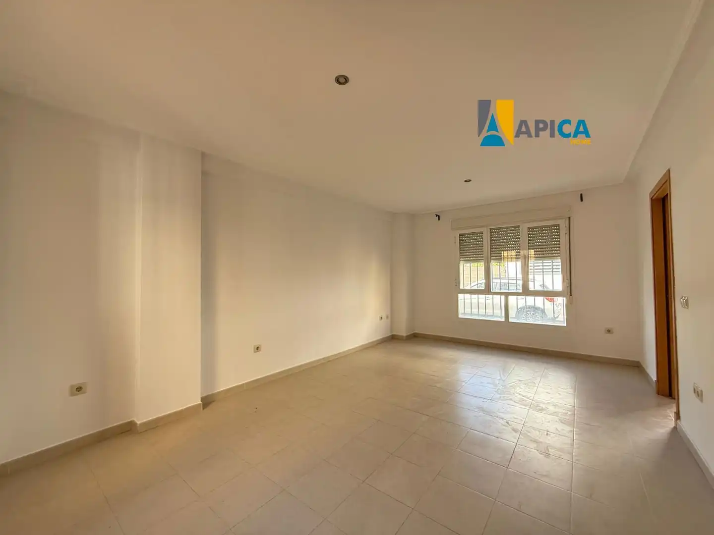 Casa adosada en venta en Chiclana de la Frontera con Terraza