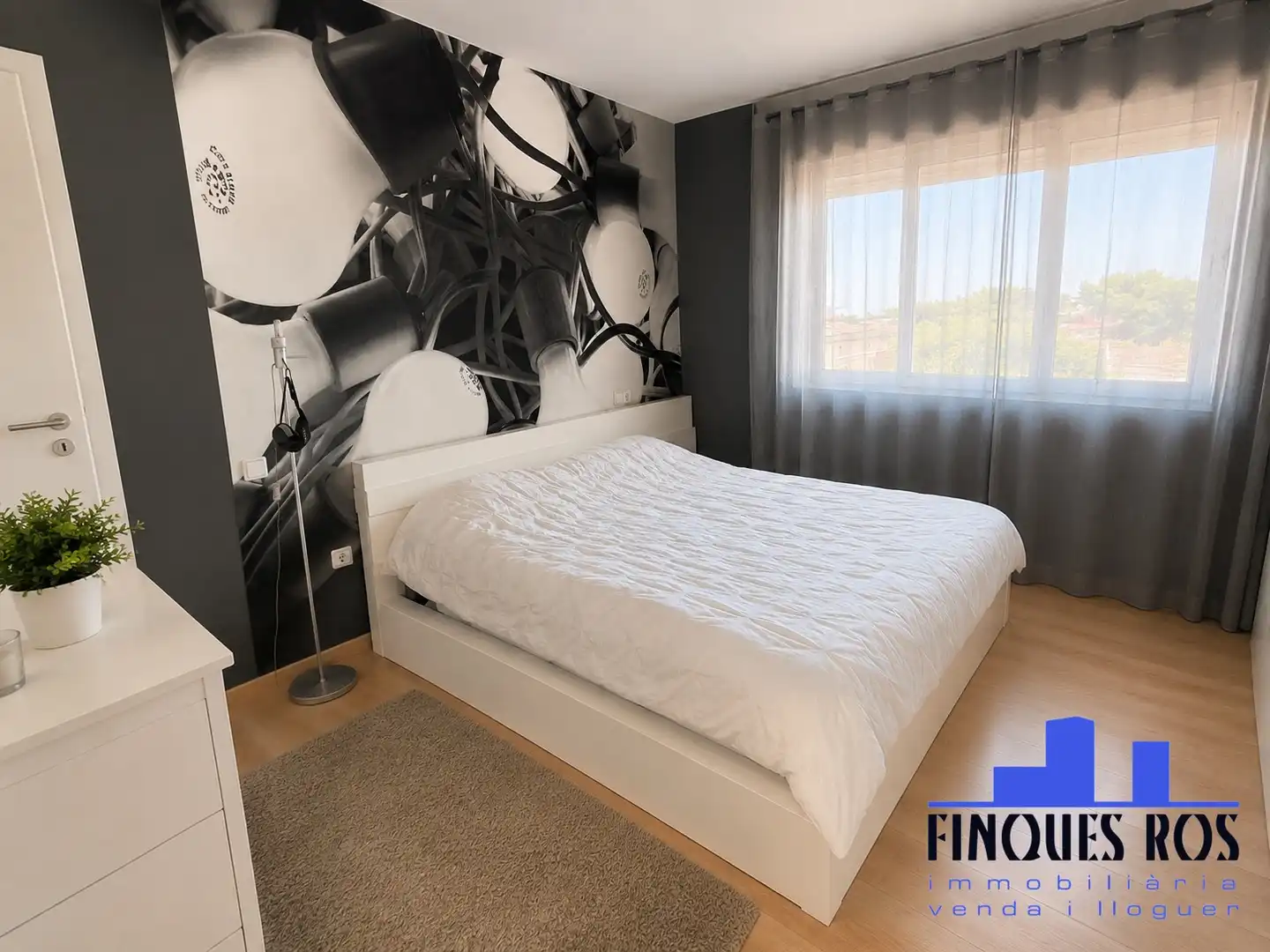 Bedroom of Attic for sale in Vinaròs  with Air Conditioner, Terrace and Furnished