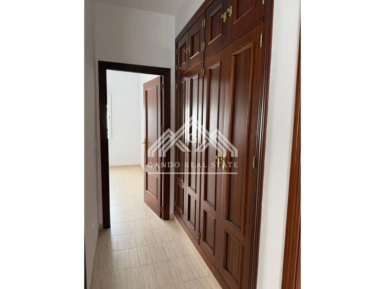 Piso en venta en Utrera con Trastero y Balcón