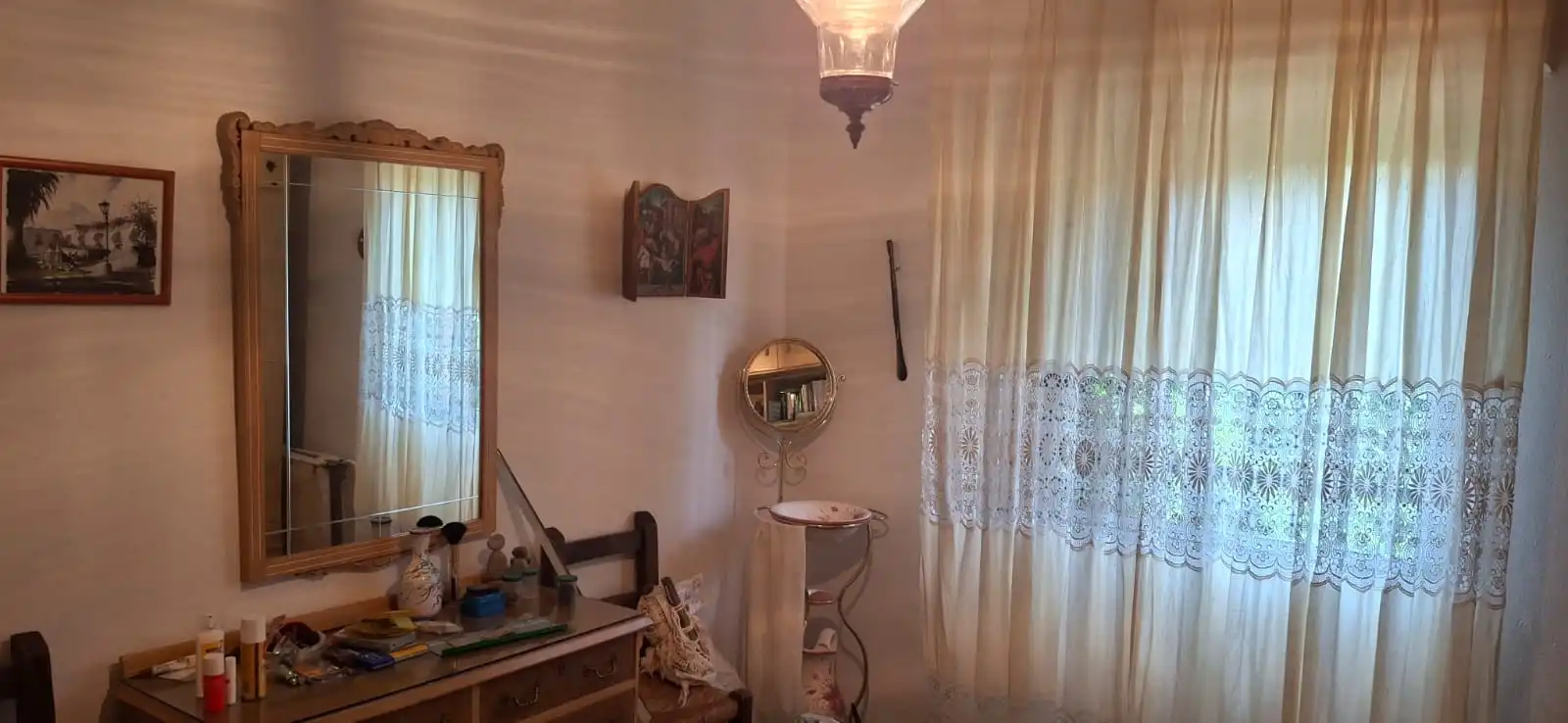 Dormitori de Casa o xalet en venda en Cadrete amb Calefacció, Jardí privat i Terrassa