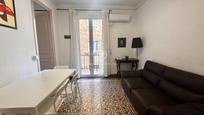 Exterior view of Flat for sale in  Barcelona Capital  with Heating and Balcony