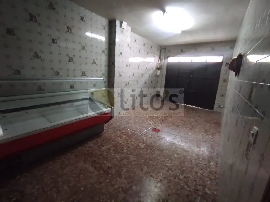 Casa adosada en venda en Dos Hermanas