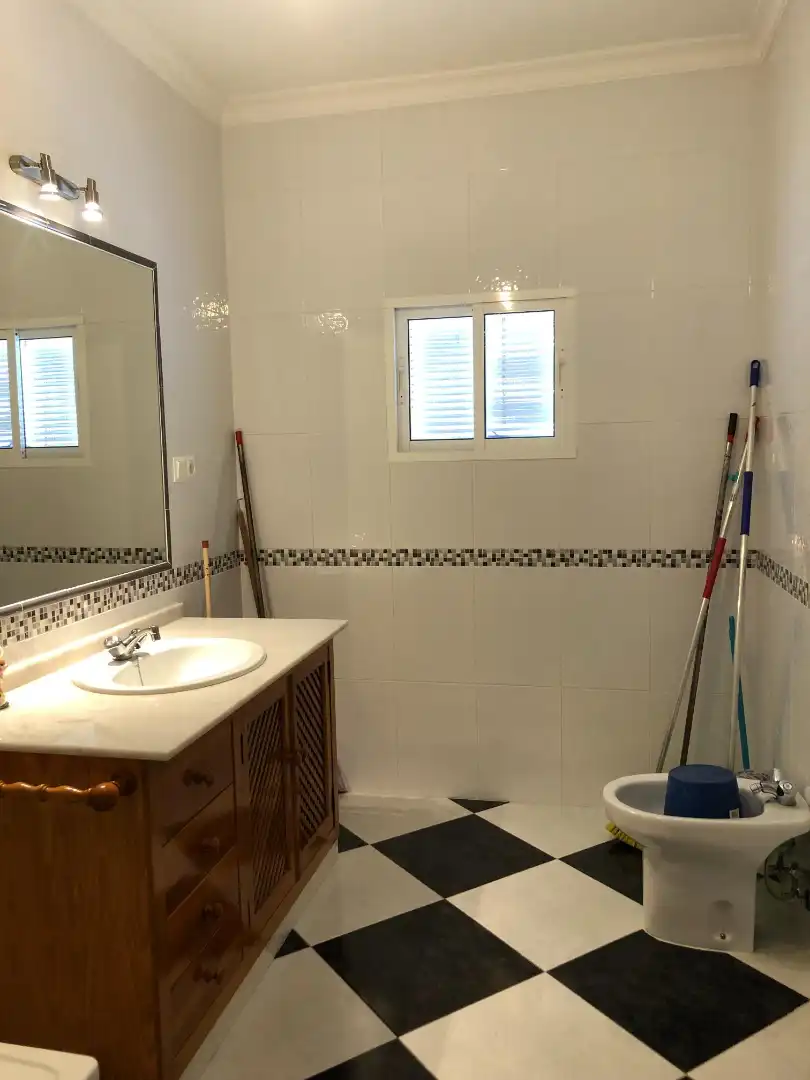 Bathroom of Houses for sale in Álora  with Terrace and Balcony