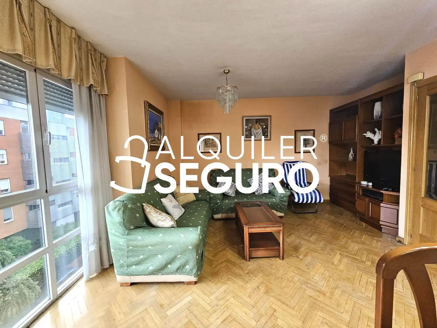 Sala de estar de Piso de alquiler en Getafe con Calefacción, Trastero y Amueblado