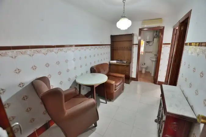 Reihenhaus mit Terrasse zum Verkauf in Calle Antonio Ordóñez 75, imagen 6