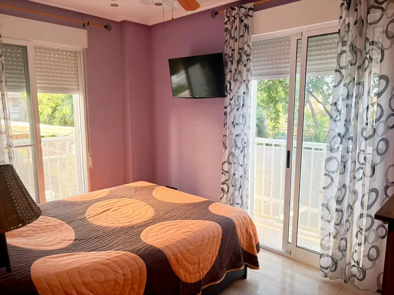 Schlafzimmer von Haus oder Chalet zur Miete in Santa Pola mit Klimaanlage, Terrasse und Balkon