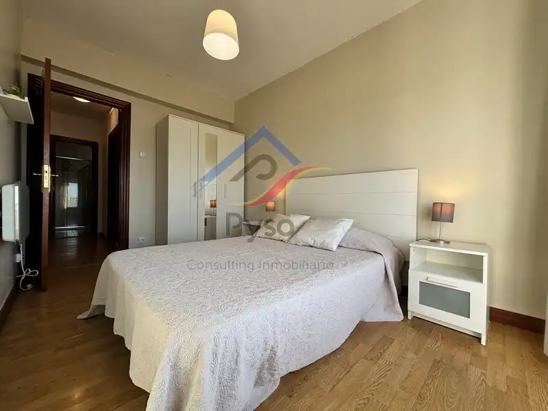 Flat with terrace to rent in Calle Marqués de la Hermida, imagen 8