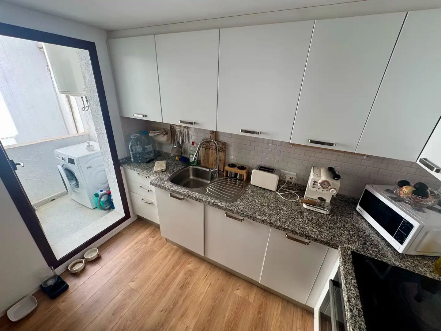 Kitchen of Apartments for rent in Benahavís  with Furnished, Oven and Washing machine