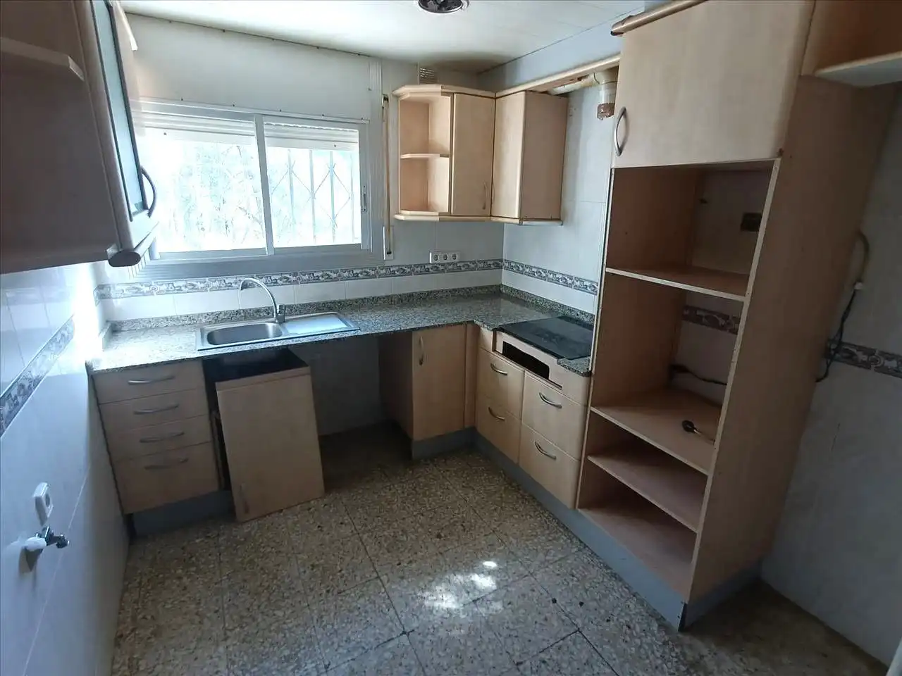 Cocina de Casa o chalet en venta en Castellví de Rosanes con Jardín privado, Terraza y Piscina