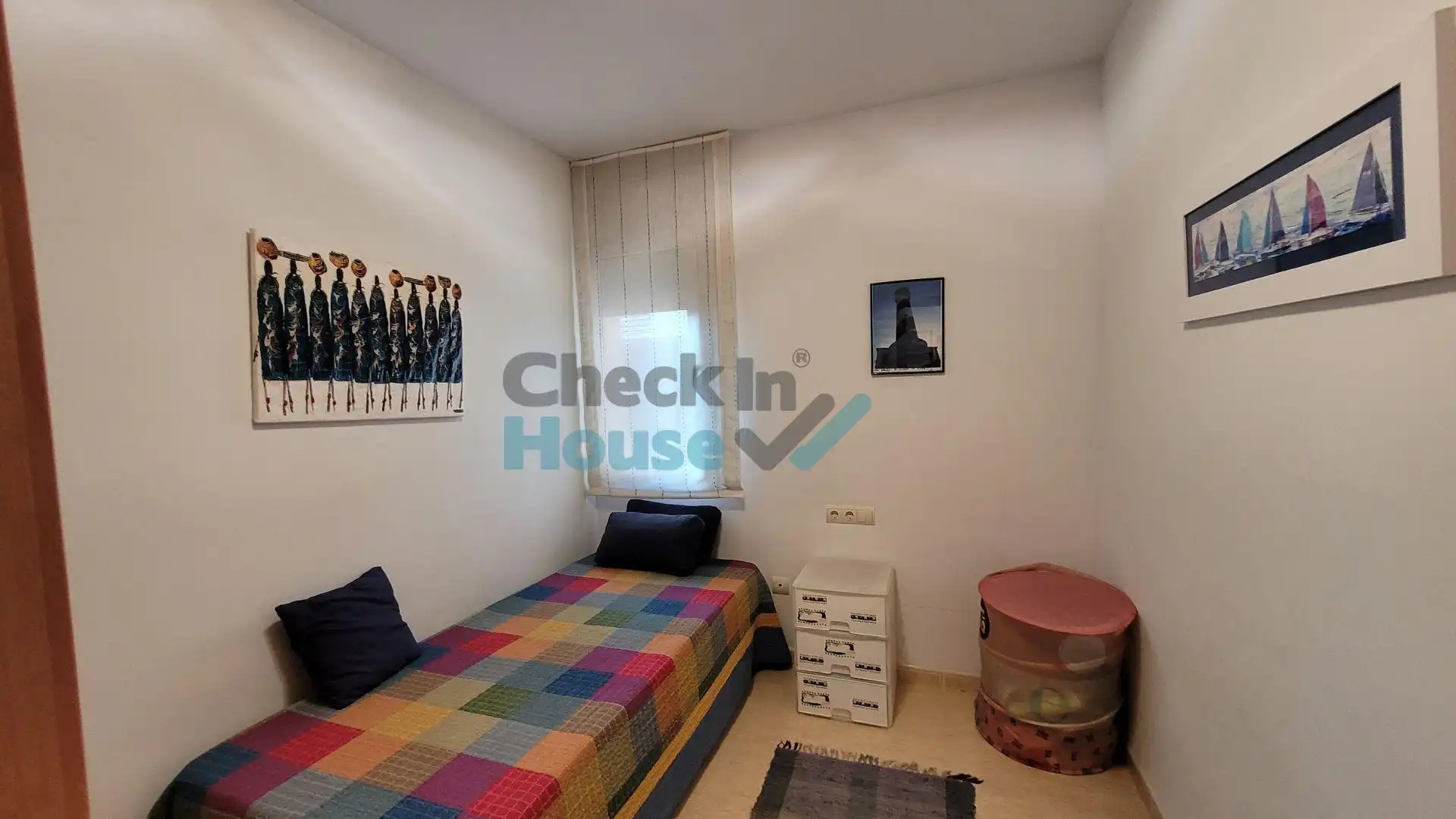 Wohnungen zur Miete in Carrer de l'Algavira, Eixample