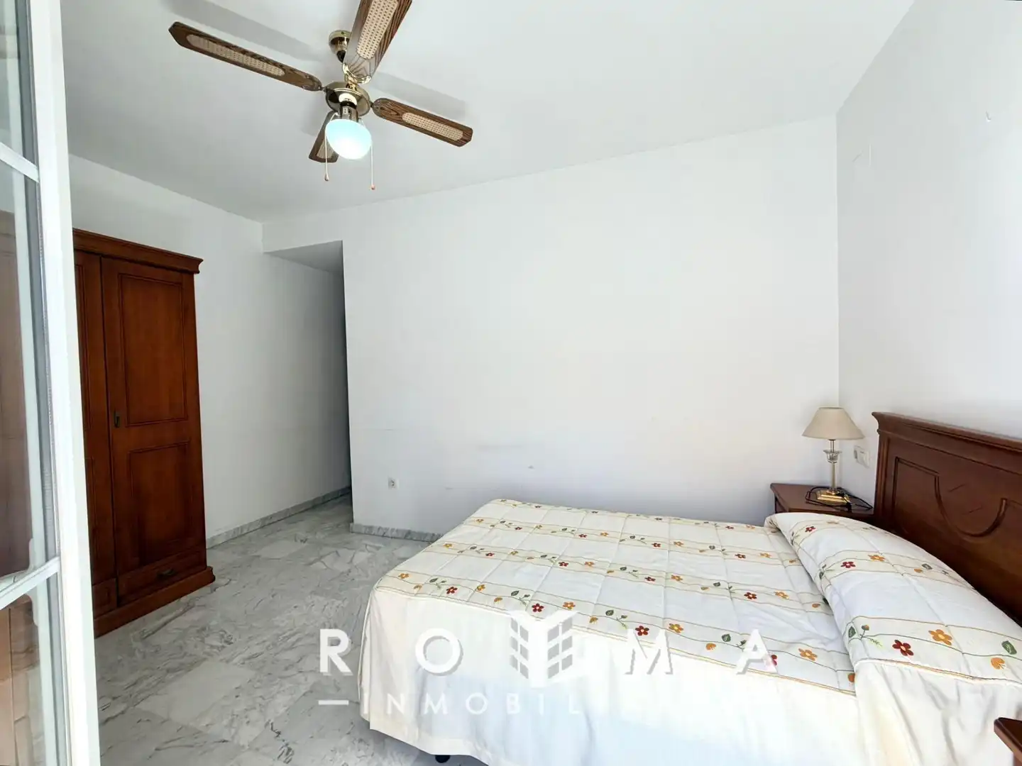 Dormitori de Pis en venda en Alcalá de Guadaira amb Aire condicionat i Balcó
