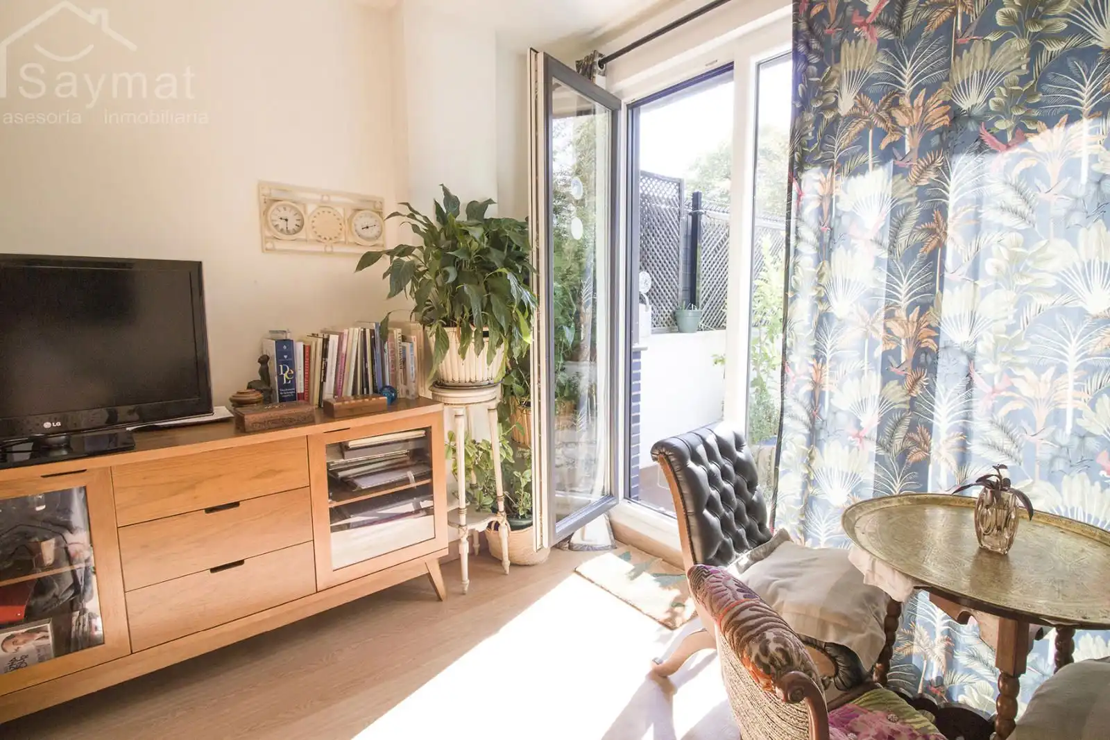 Sala d'estar de Pis en venda en El Astillero   amb Calefacció, Jardí privat i Traster