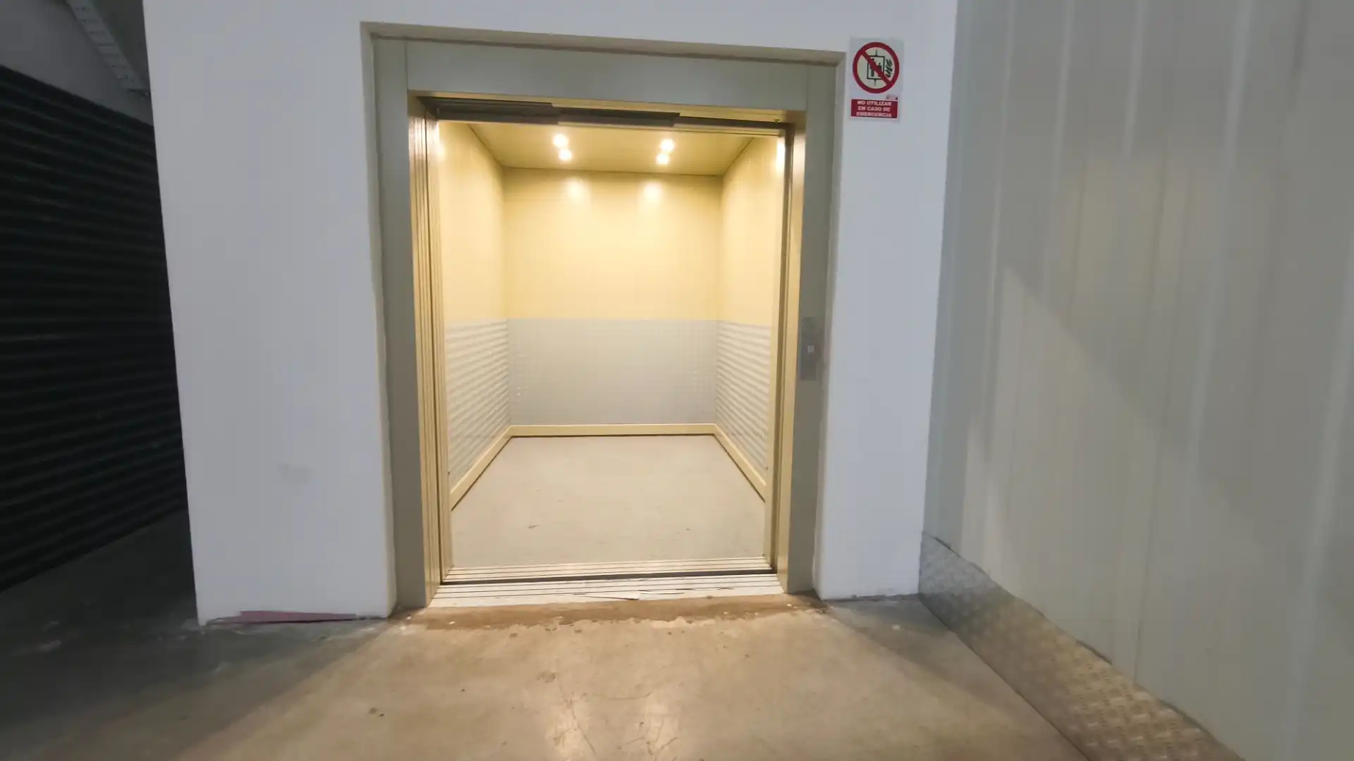 Lagerraum zur Miete in Tarragona mit Alarm