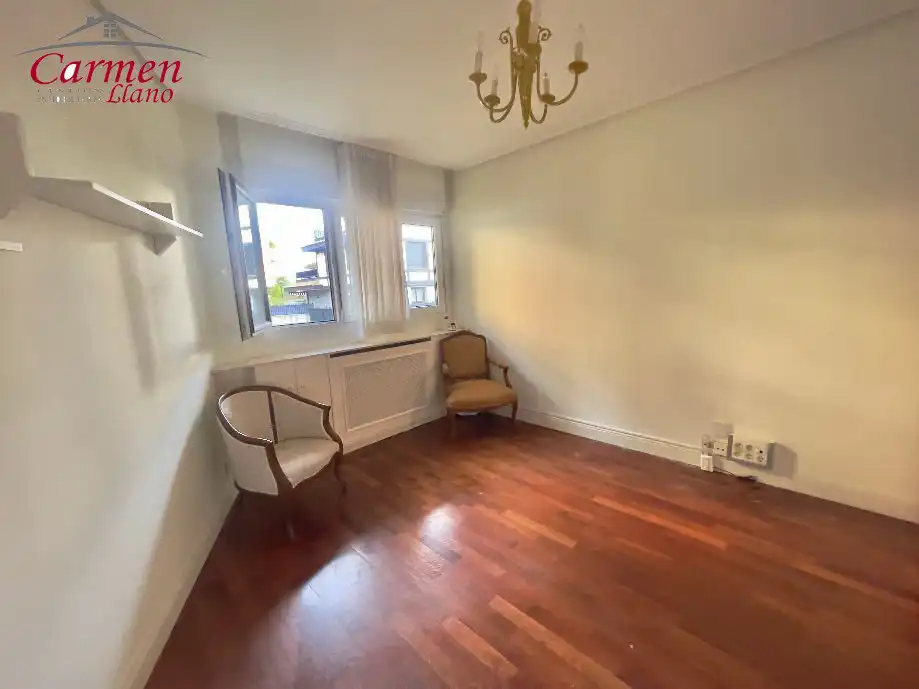 Habitación de Piso en venta en Getxo  con Calefacción y Trastero