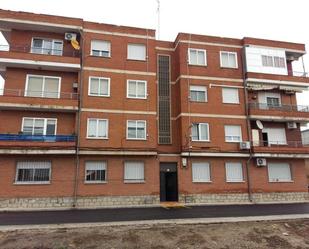 Vista exterior de Pis en venda en Cobeja amb Calefacció i Terrassa