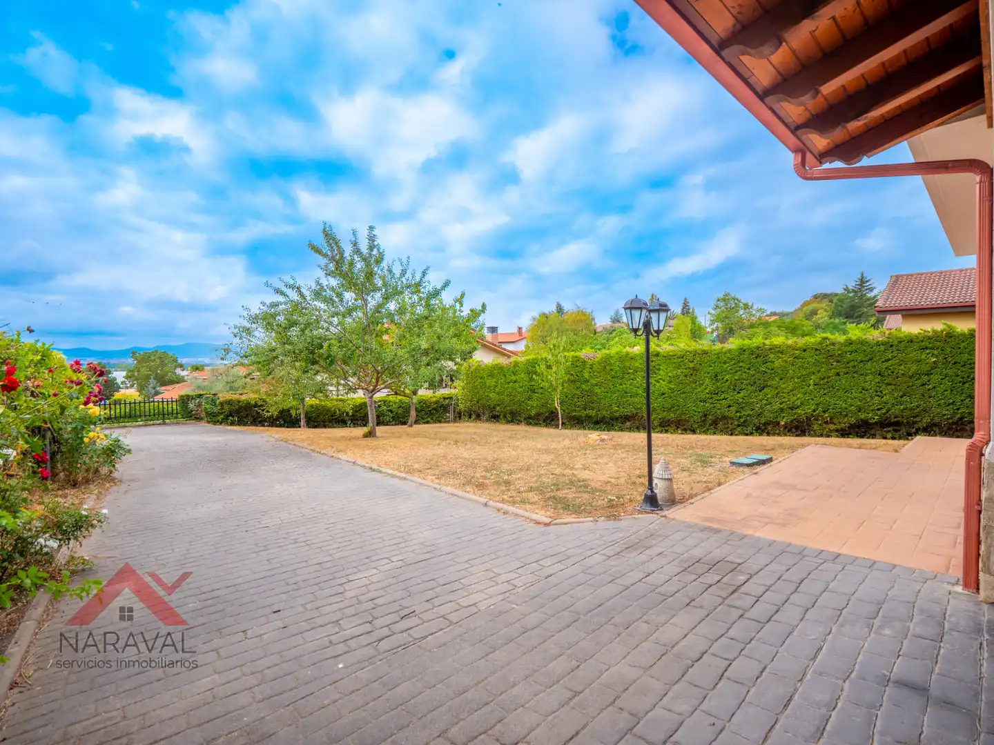 Terrassa de Casa o xalet en venda en Zigoitia amb Calefacció, Jardí privat i Parquet