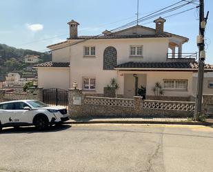 Exterior view of House or chalet for sale in Arenys de Munt  with Balcony