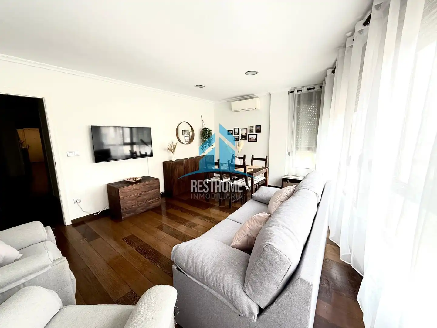 Living room of Flat for rent in Cullera  with Air Conditioner and Furnished