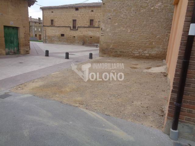 Terreno residencial en Venta en Calle Salvador en Tirgo