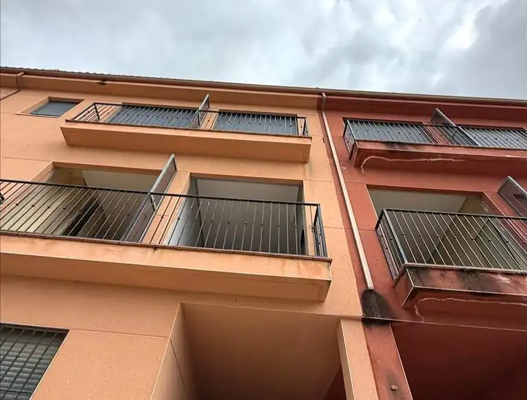 Vista exterior de Piso en venta en Velada