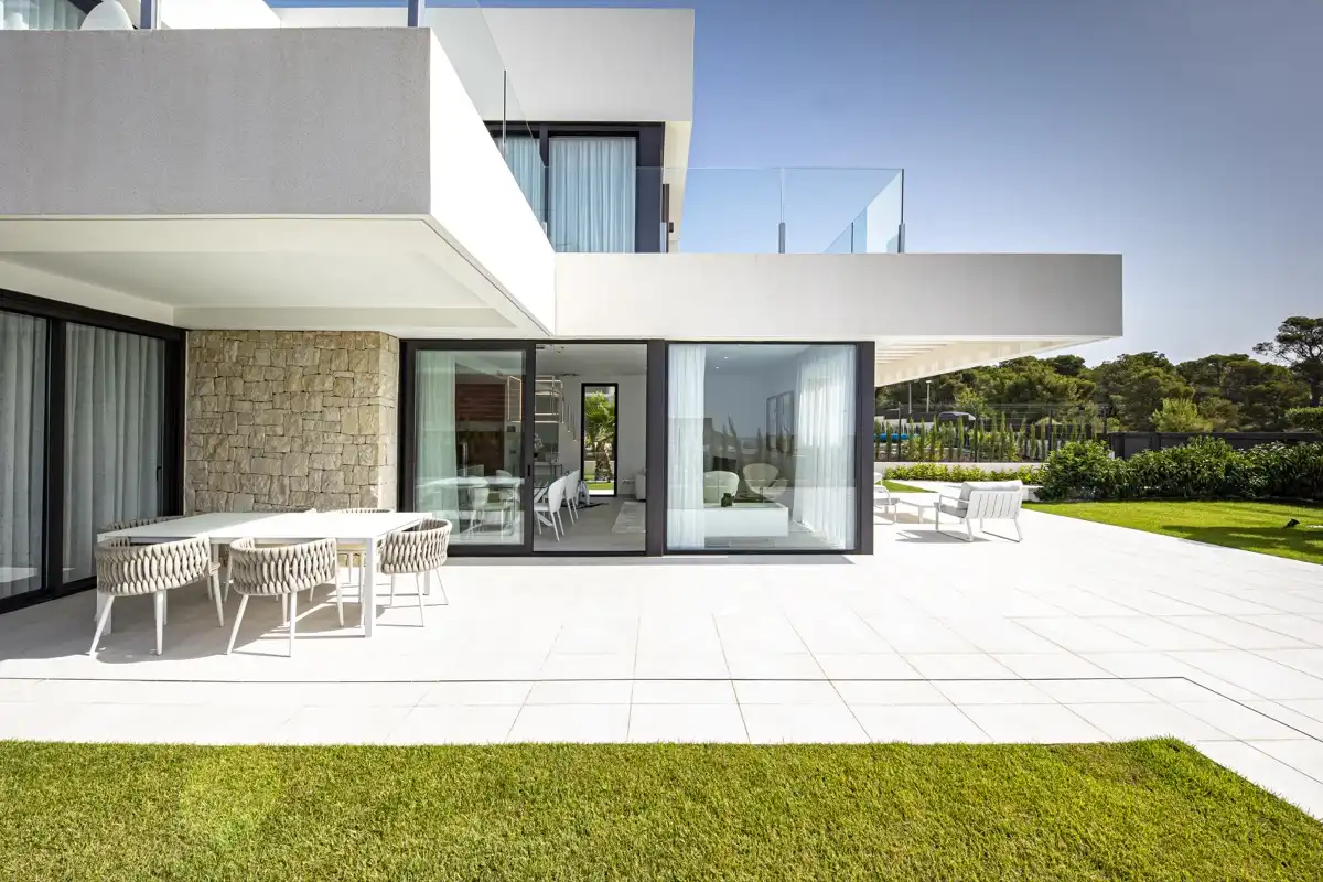 Chalet con piscina en venta en Golf Bahía, imagen 19