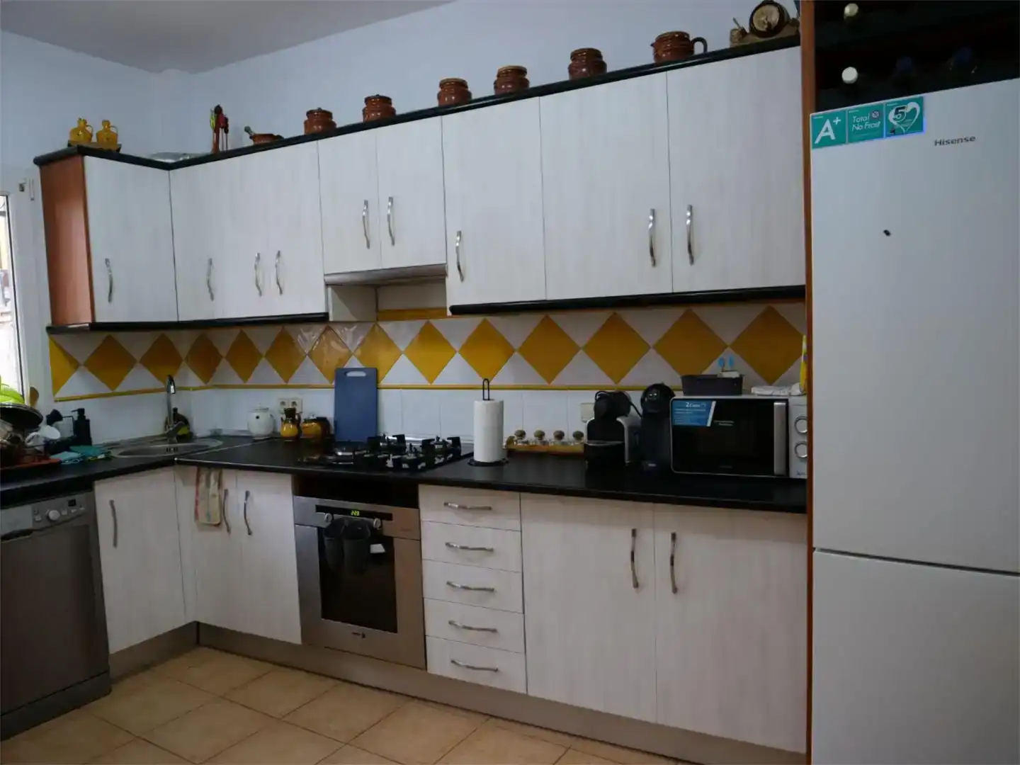Küche von Wohnung zur Miete in Baeza mit Privatgarten, Abstellraum und Möbliert