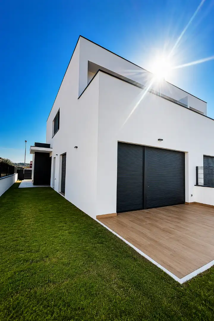 Casa pareada con terraza en venta en Carrer Pintor Solives 130, imagen 3