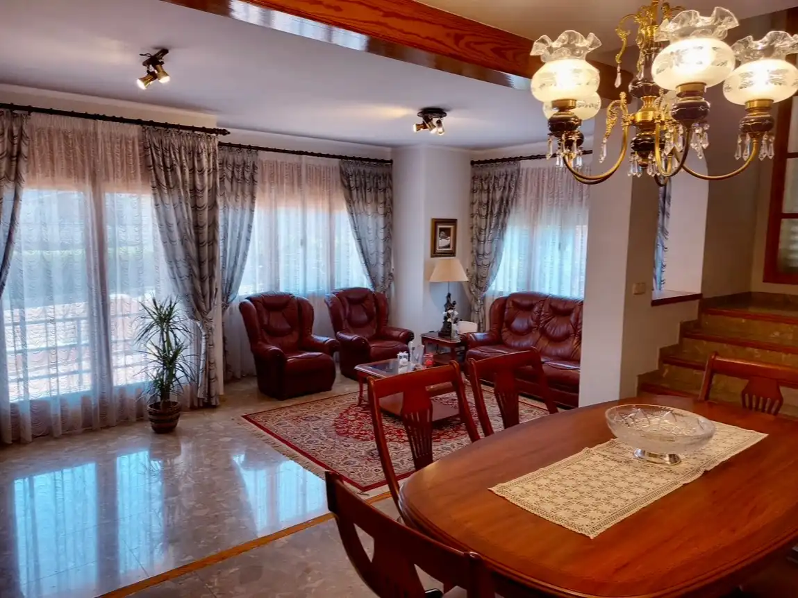 Villa mit Garten zum Verkauf in Passeig de la creu trencada 13-15, imagen 12