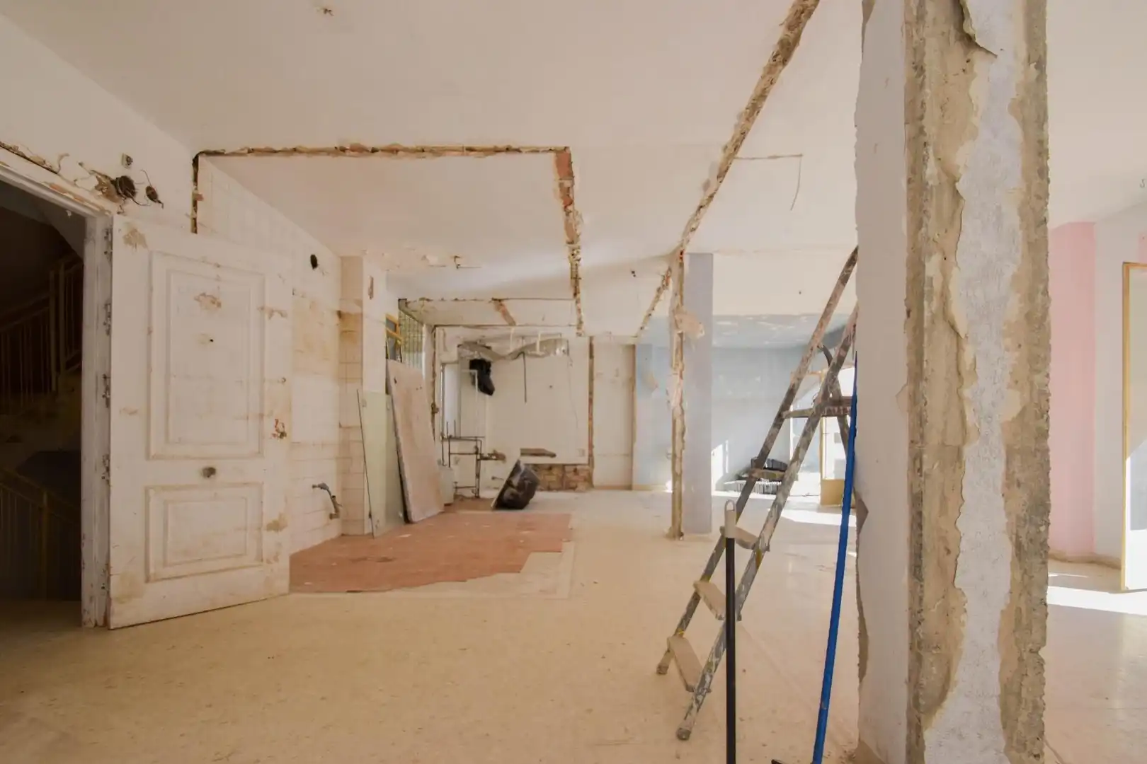 Edificio en venta en Huétor Vega