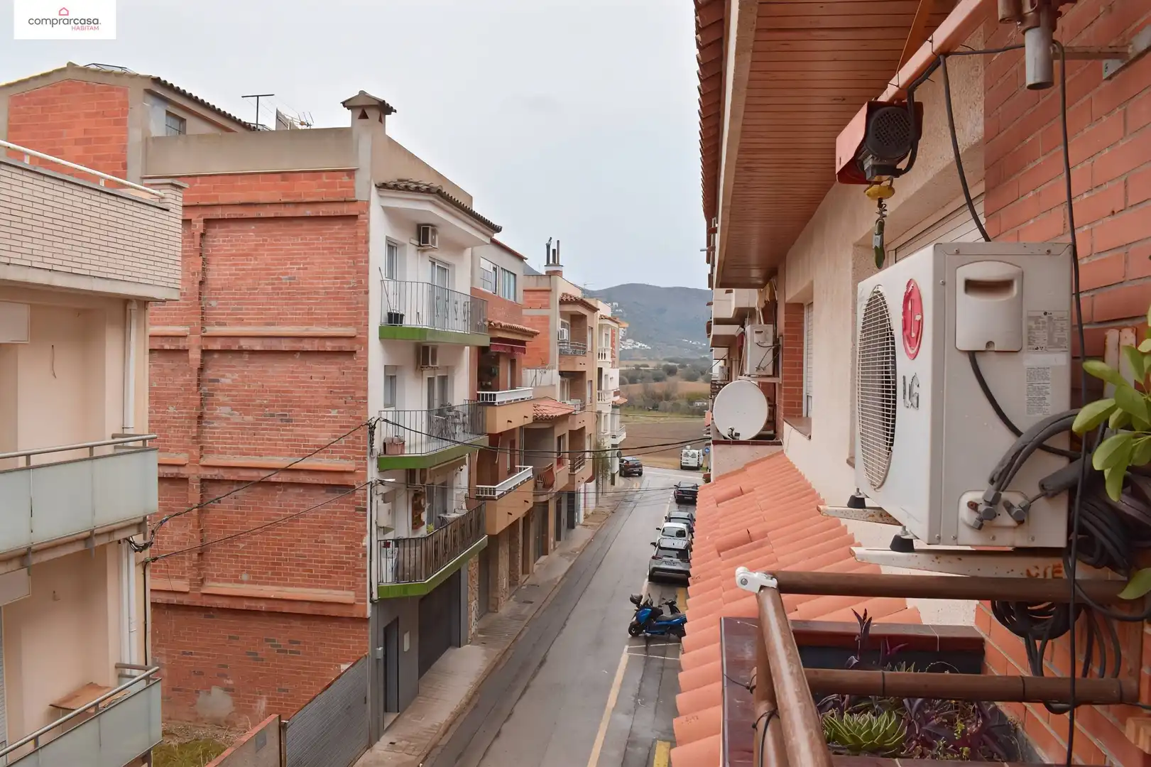 Vista exterior de Pis en venda en Roses amb Calefacció i Terrassa