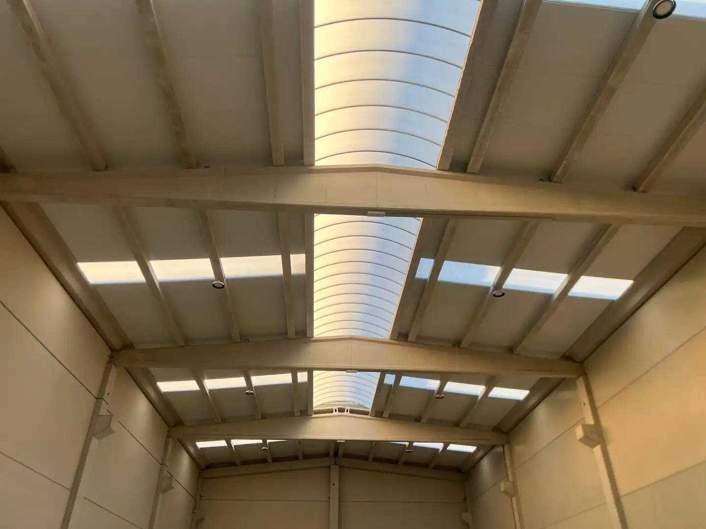Industriegebäude zur Miete in Rúa Barbeito María, imagen 4