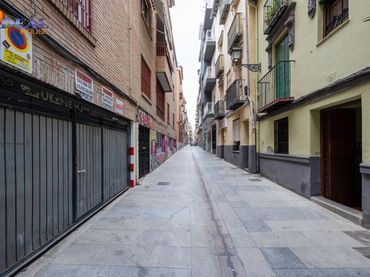 Individual en venda a Calle CRUZ 42