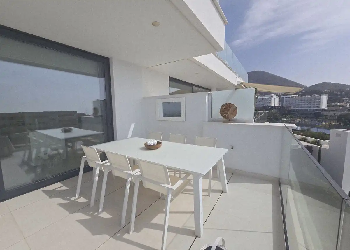 Apartament amb piscina en venda a Avenida del Higuerón 48, imagen 4