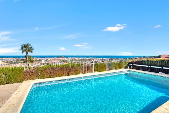 Casa-chalet en Venta en La Pedrera - Vessanes