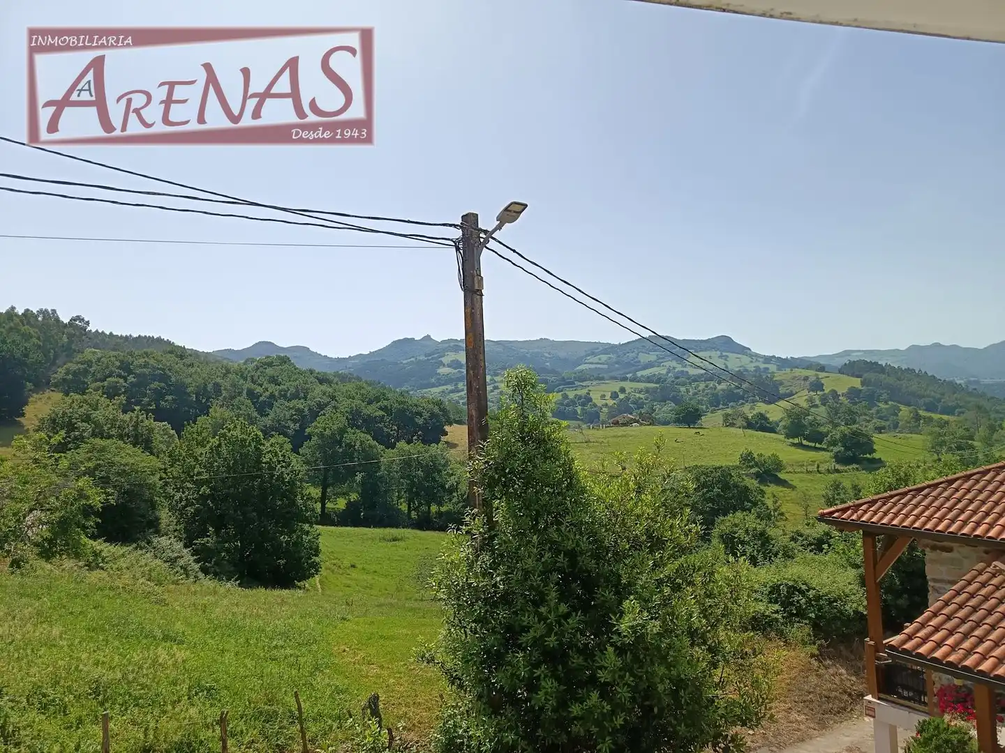 Casa adosada en venta en Ampuero con Parquet y Terraza