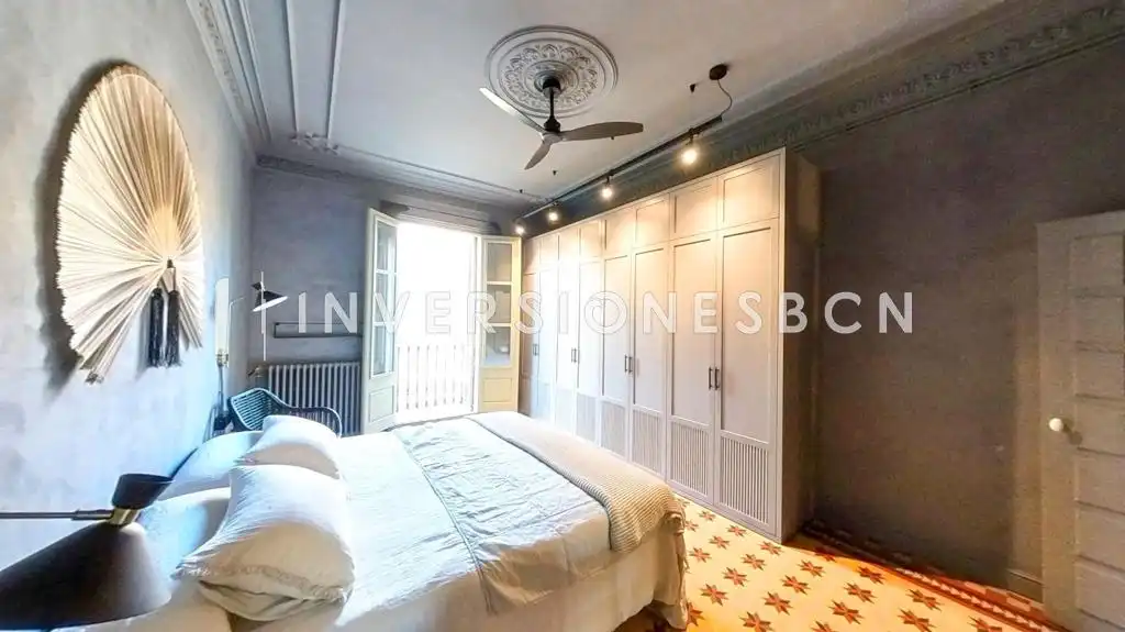 Flat for rent in Calle TRAFALGAR, Sant Pere, Sta. Caterina i la Ribera