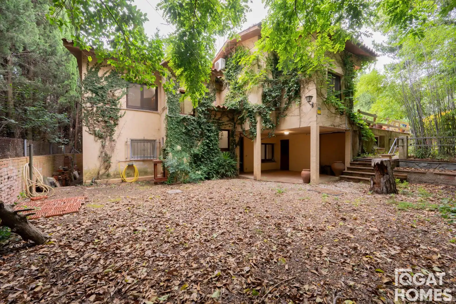 Vista exterior de Casa o chalet en venta en Sant Cugat del Vallès con Aire acondicionado, Calefacción y Terraza