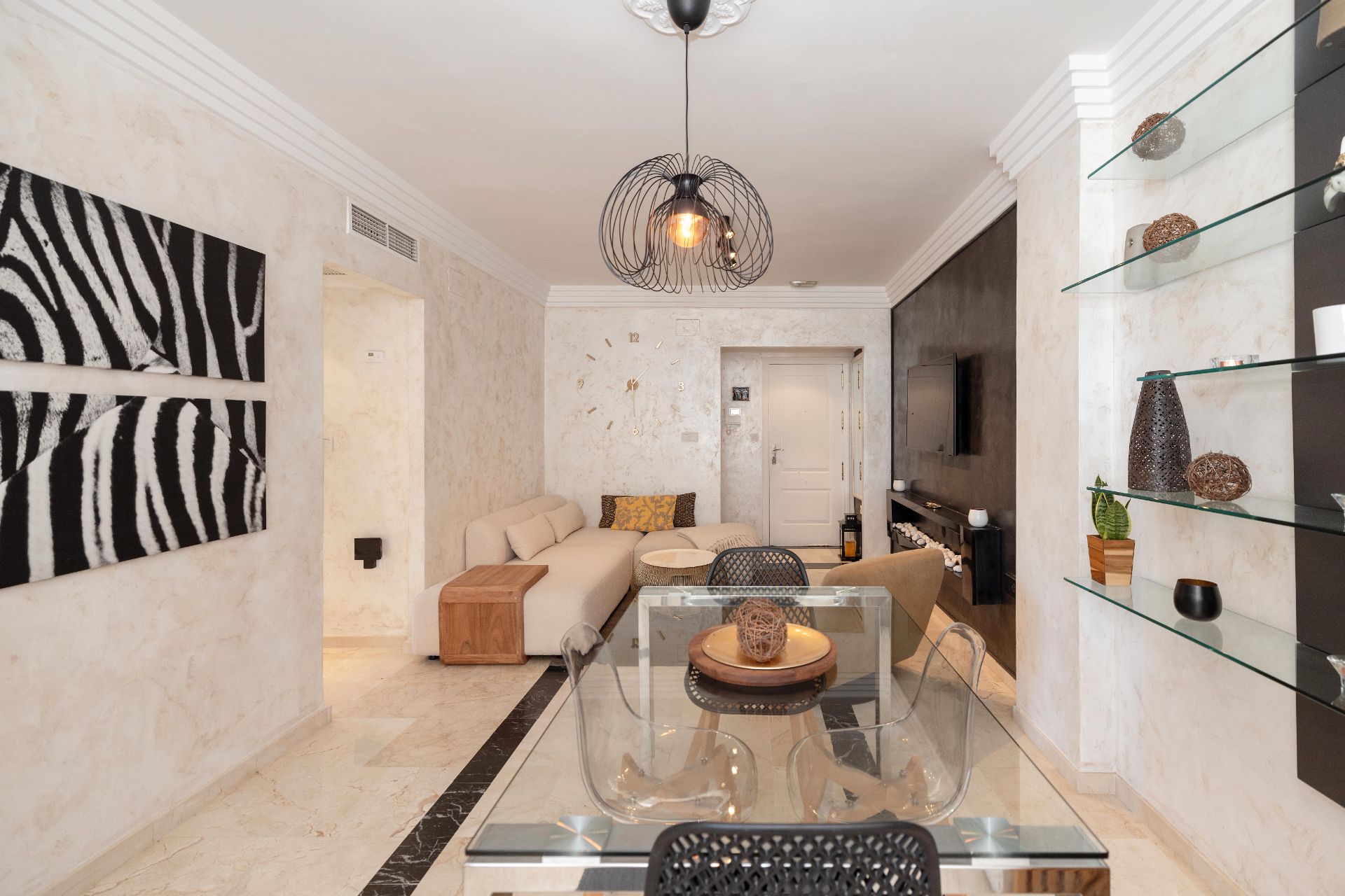 Sala d'estar de Pis en venda en Marbella amb Aire condicionat, Calefacció i Terrassa