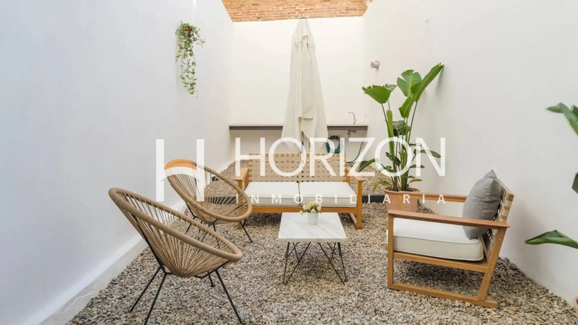 Terrace of Flat for sale in  Barcelona Capital  with Air Conditioner, Private garden and Terrace
