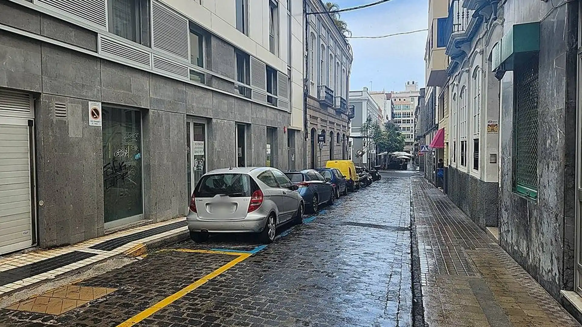 Local en venta en Calle DOMINGO J NAVARRO, 20, Triana