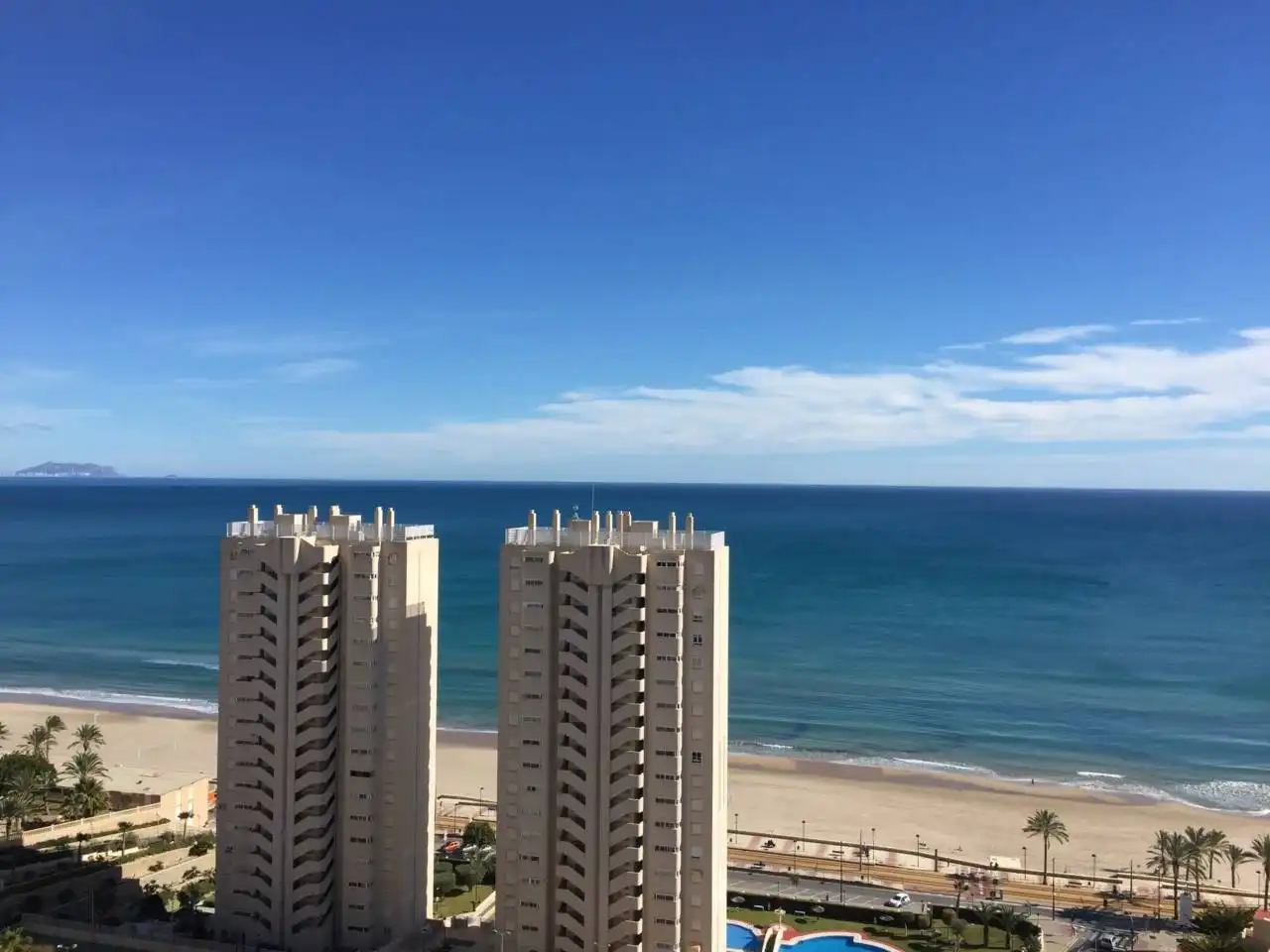 Exterior view of Flat for rent in El Campello  with Air Conditioner, Heating and Alarm
